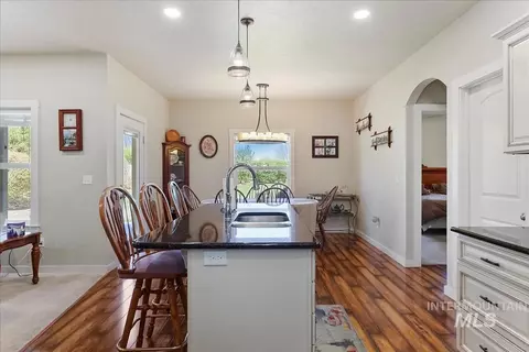 Dining - 723 E Willow St, Caldwell, ID 83605 photo 1 of 4