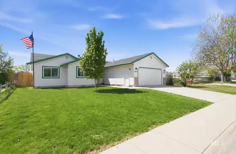 10747 W Irving Ct, Boise, ID 83713
