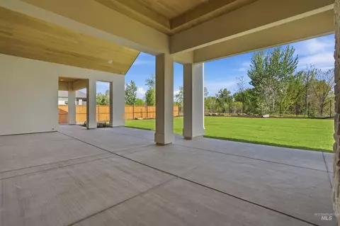 Exterior - 888 S Waning Ln, Eagle, ID 83616 photo 6 of 8