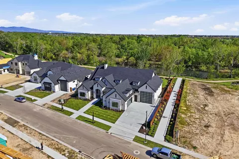 View/Area - 888 S Waning Ln, Eagle, ID 83616 photo 1 of 5