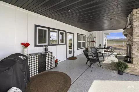 Exterior - 3103 N 3395 E, Kimberly, ID 83341 photo 4 of 10
