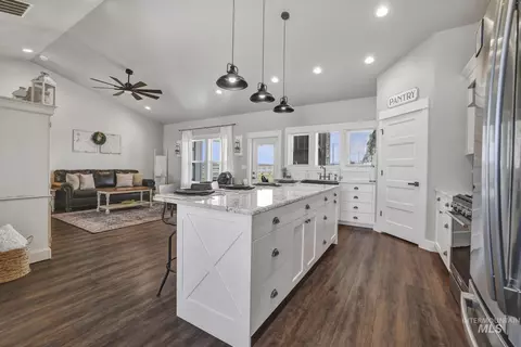 Kitchen - 3103 N 3395 E, Kimberly, ID 83341 photo 2 of 6