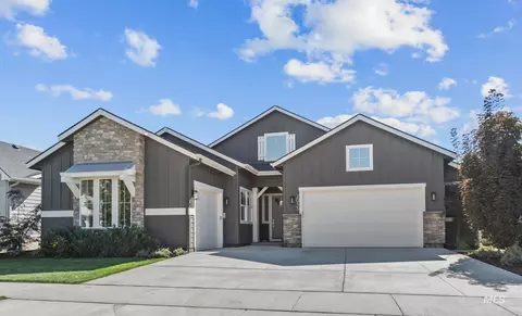 2935 E Renwick Ct, Meridian, ID 83642