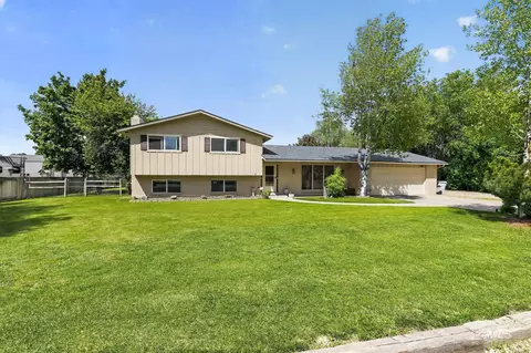 10100 W Saranac Dr, Boise, ID 83709