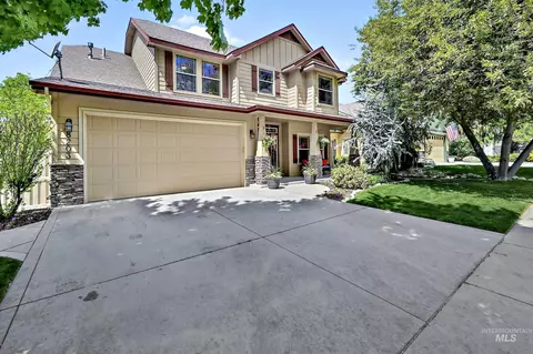 8203 N Sunbelt Ave, Boise, ID 83714