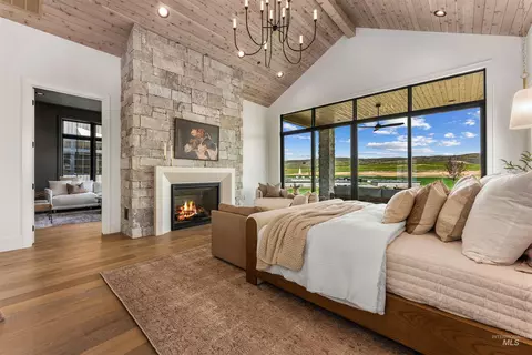 Bedroom - 216 Equine Ln, Eagle, ID 83616 photo 1 of 5
