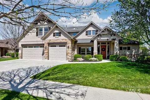 Exterior - 4212 W Pine Meadows Dr, Eagle, ID 83616 photo 8 of 9