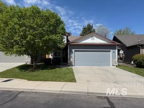 6043 N Castleton Ln, Garden City, ID 83714