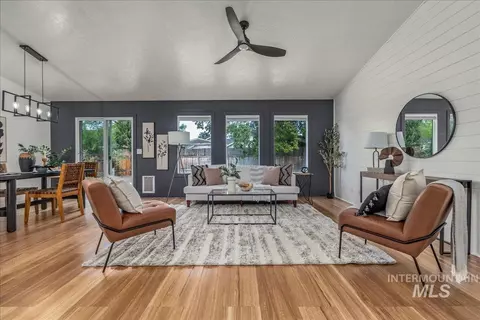 9310 W Carousel St, Boise, ID 83709