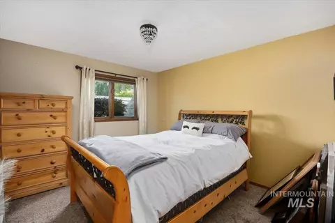 Bedroom - 956 Bitterroot Pl, Twin Falls, ID 83301 photo 1 of 5