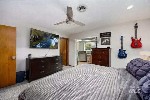Bedroom - 956 Bitterroot Pl, Twin Falls, ID 83301 photo 3 of 5