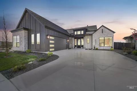 5481 W Haughburn Dr, Eagle, ID 83616