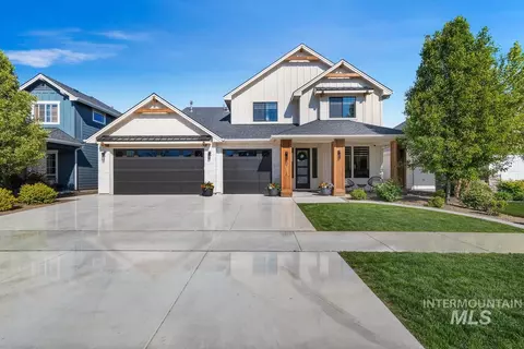 6714 N Maplestone Ave, Meridian, ID 83646