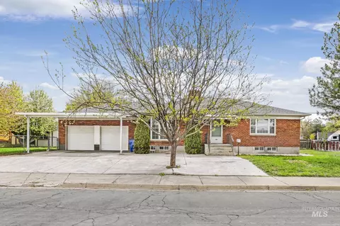 390 Maurice Street North Twin Fls, Twin Falls, ID 83301
