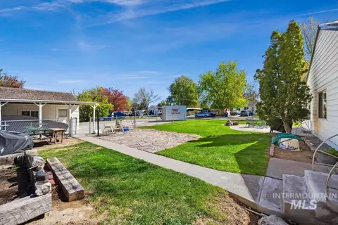 Exterior - 712 E Ave D, Jerome, ID 83338 photo 5 of 5