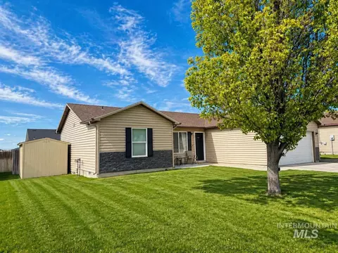 Exterior - 1006 E 21st Ave, Jerome, ID 83338 photo 1 of 3