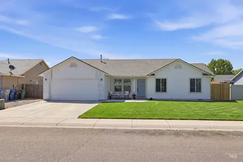 3113 Parkview Way, Nampa, ID 83687