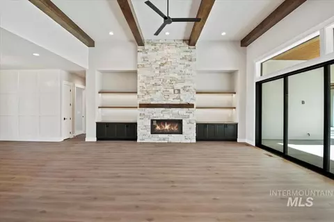 Living - 877 S Waning Ln, Eagle, ID 83616 photo 1 of 2
