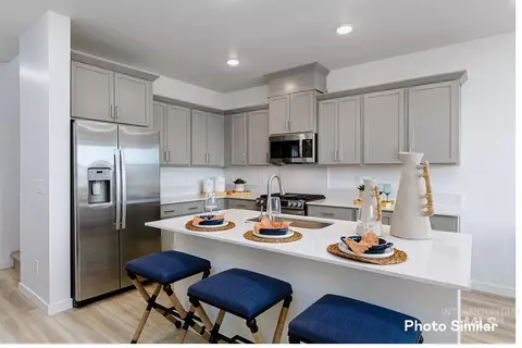Kitchen - 4231 W Flint Dr, Eagle, ID 83616 photo 3 of 5