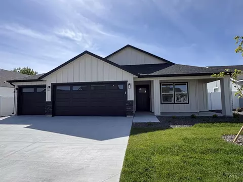 321 N 11th St, Parma, ID 83660