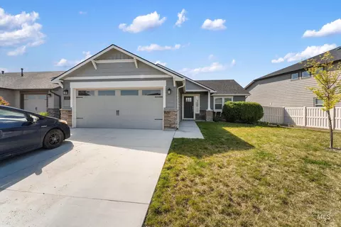 6819 S Maverick Way, Boise, ID 83709