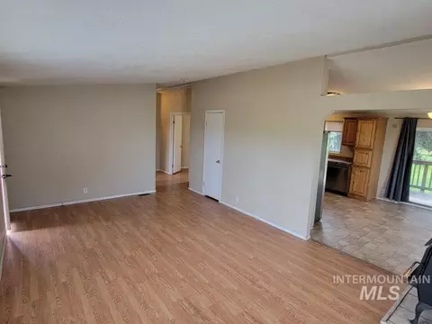 Living - 35 Atkin Ln, Cascade, ID 83611 photo 2 of 3