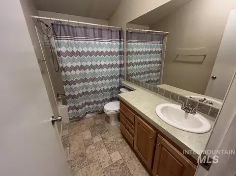 Bath - 35 Atkin Ln, Cascade, ID 83611 photo 4 of 4