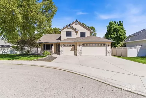 5292 N Bach Pl, Meridian, ID 83646