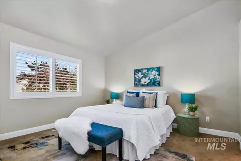 Bedroom - 5850 W Rotherham Dr, Eagle, ID 83616 photo 2 of 4