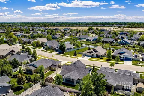 View/Area - 5850 W Rotherham Dr, Eagle, ID 83616 photo 6 of 10