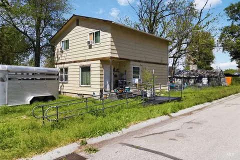 903 N Manville St, Boise, ID 83706
