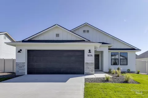 6502 W Plateau Creek Dr, Meridian, ID 83646