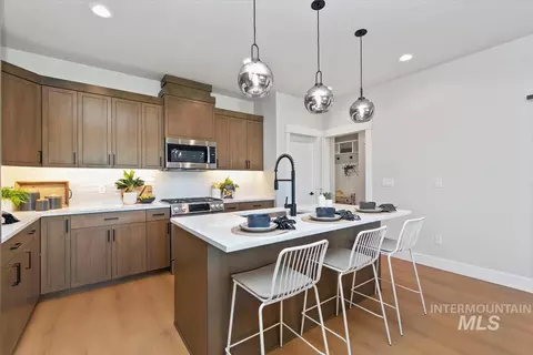 Kitchen - 6381 N Birch Run Ln, Eagle, ID 83616 photo 1 of 7