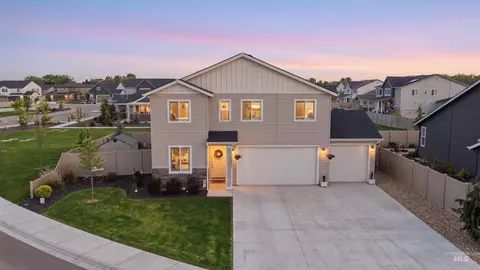 11217 Aspen Hill Dr, Caldwell, ID 83605