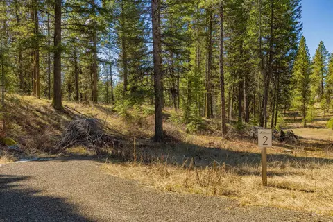 9 Collins Ct, Mccall, ID 83638 photo 3