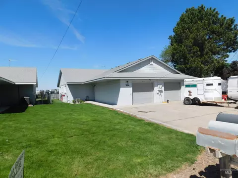 712 718 Borchers Ln, Caldwell, ID 83605