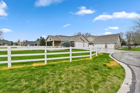 Exterior - 2477 W Conifer St, Eagle, ID 83616 photo 3 of 11