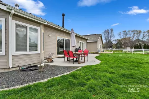 Exterior - 2477 W Conifer St, Eagle, ID 83616 photo 10 of 11