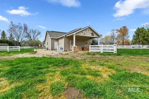 Exterior - 2477 W Conifer St, Eagle, ID 83616 photo 8 of 11