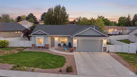 2290 Vista Ave, Payette, ID 83661
