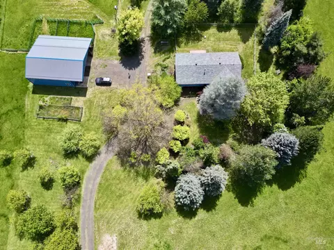 1215 Ridgewood Dr, Kamiah, ID 83536