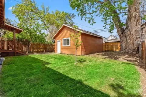 Exterior - 424 W Main St, Weiser, ID 83672 photo 1 of 3