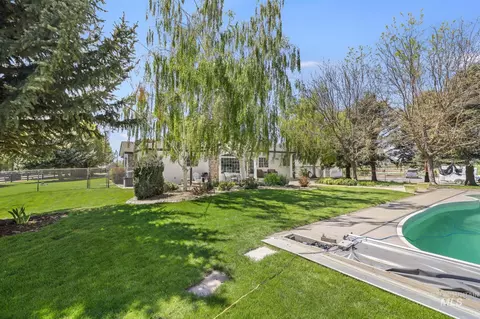 Exterior - 88 Sunnyside Dr, Jerome, ID 83338 photo 7 of 14