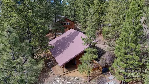 Other - 461 Hilltop Rd, Cascade, ID 83611 photo 2 of 15