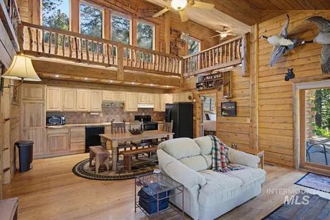 Other - 461 Hilltop Rd, Cascade, ID 83611 photo 4 of 15