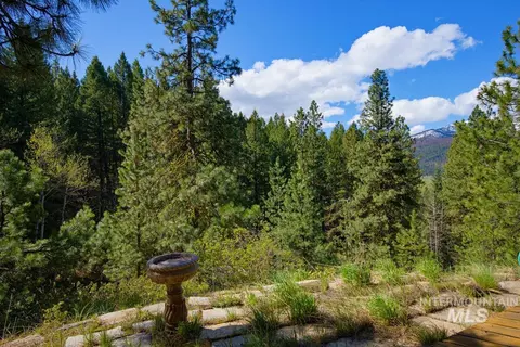 Exterior - 461 Hilltop Rd, Cascade, ID 83611 photo 7 of 7