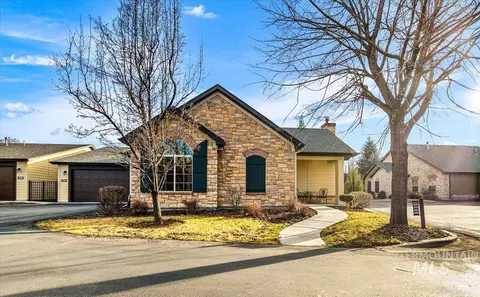 2986 N Cloverdale Rd, Boise, ID 83713