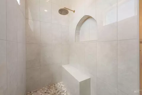 Bath - 24763 Ardmore Ct, Caldwell, ID 83607 photo 6 of 6