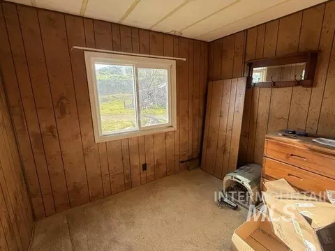 Bedroom - 140 Brownlee Loop Rd, Horseshoe Bend, ID 83629 photo 2 of 2