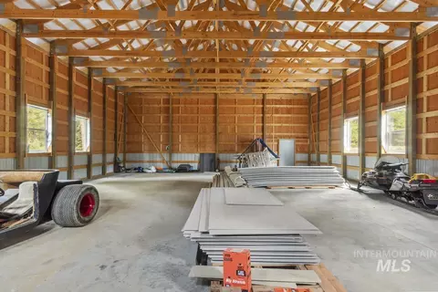 219 Tripod View Dr, Cascade, ID 83611 photo 7